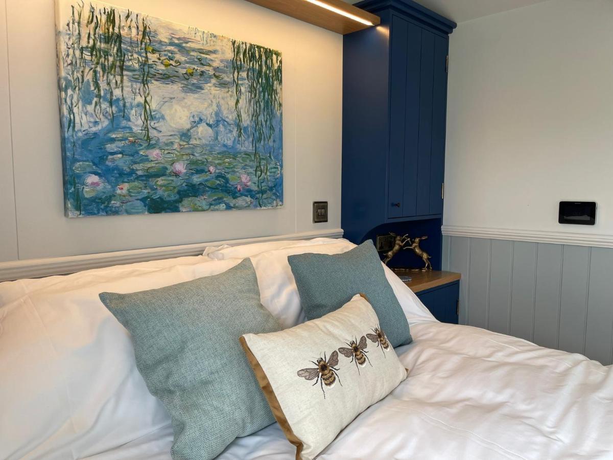The Bibury - Westwell Downs Shepherd Huts อ็อกซ์ฟอร์ด ภายนอก รูปภาพ